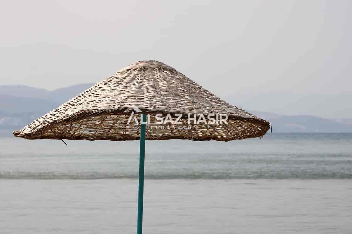 Örme Hasır Plaj Şemsiyesi