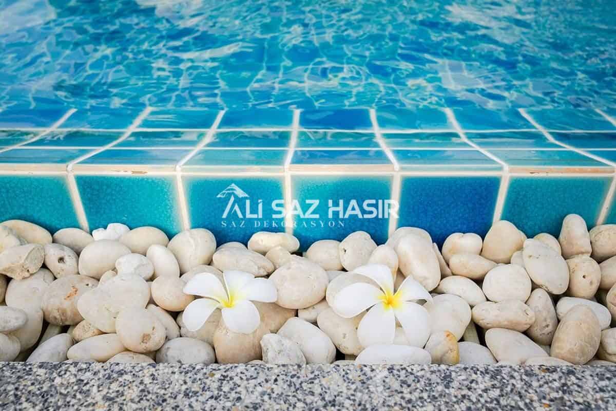 Havuz Kenarı Dekorasyon Önerileri
