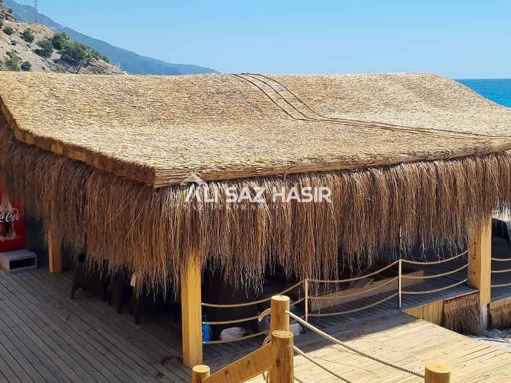 Saz Dekorasyon İle Doğal Çatı Yalıtımı Nasıl Sağlanır?